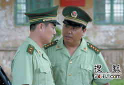 电视剧热带风暴全集,风云变幻的激情岁月
